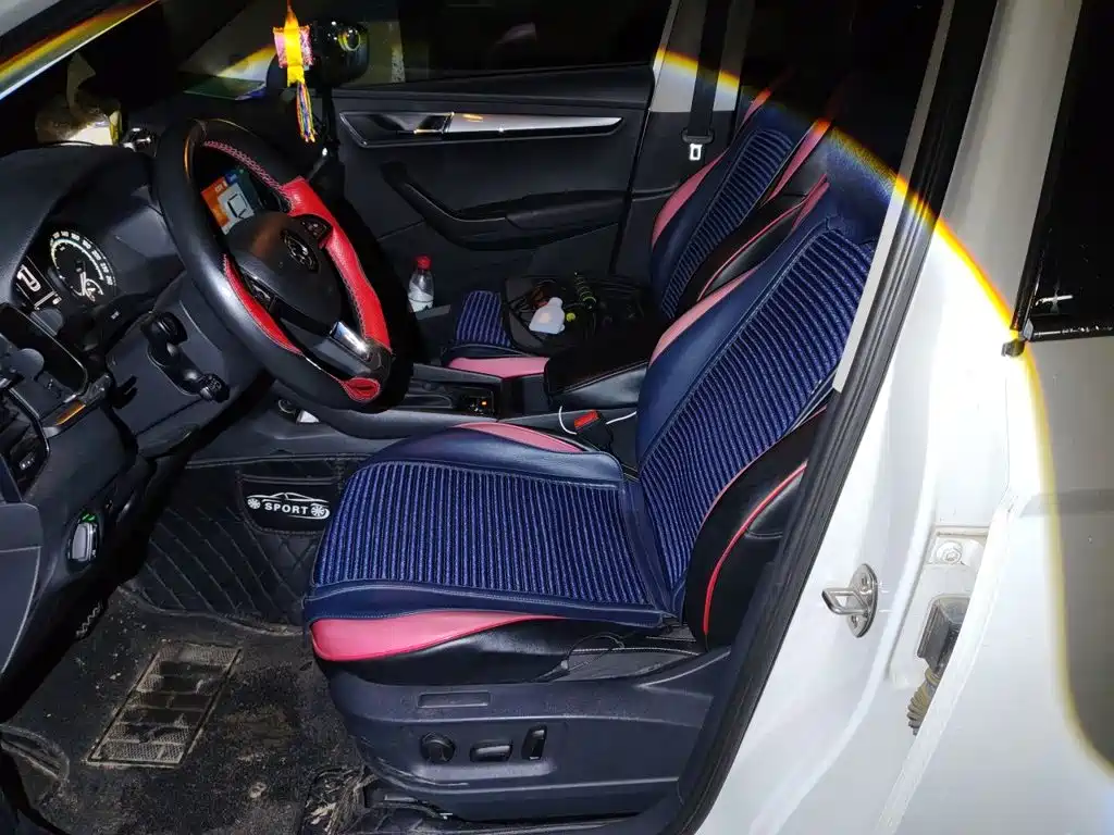 Skoda Karoq — миниатюра 11