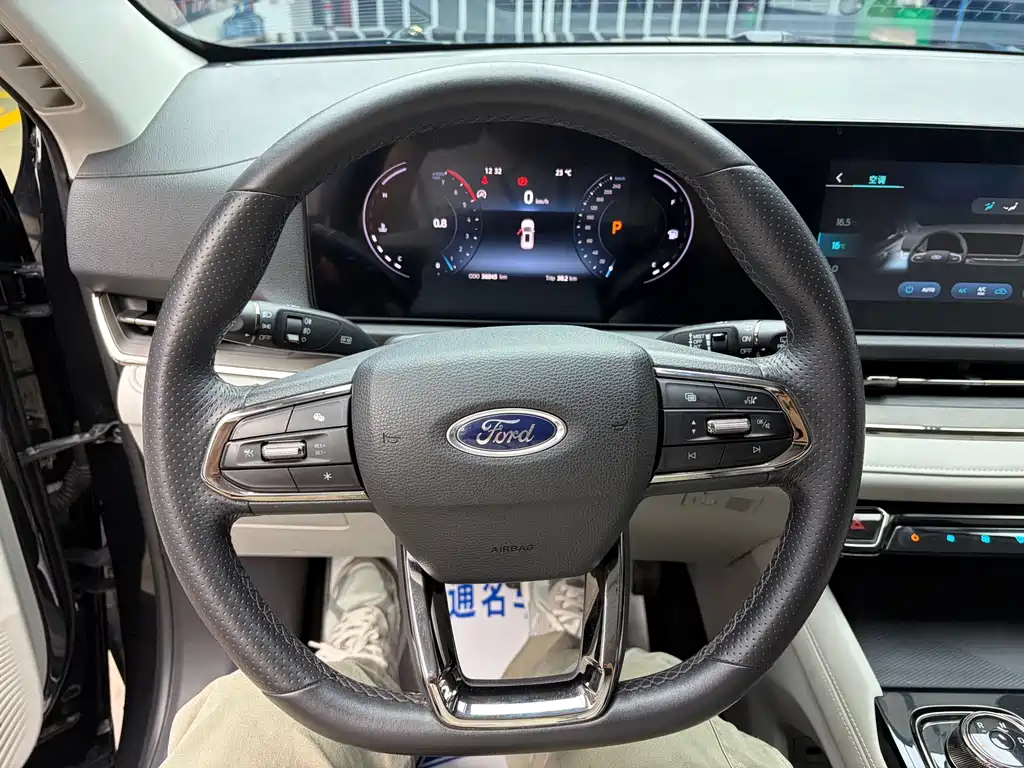 Ford Equator Sport — миниатюра 8