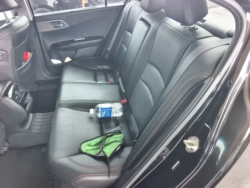Honda Accord — миниатюра 15