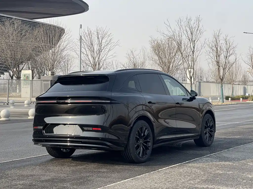 ZEEKR EXTREME KRYPTON 7X