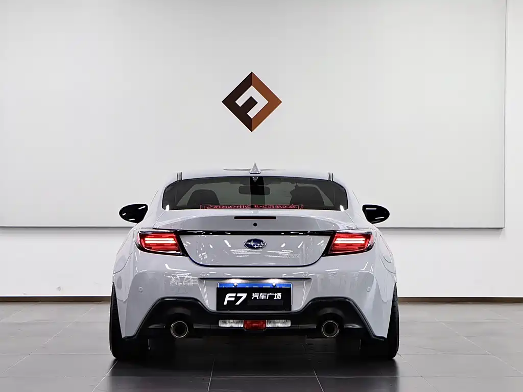 Subaru BRZ — миниатюра 5