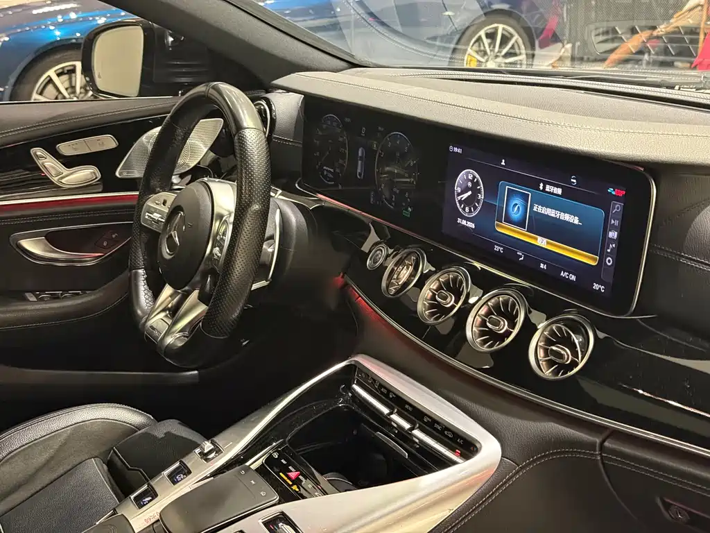 Mercedes-Benz AMG GT — миниатюра 9