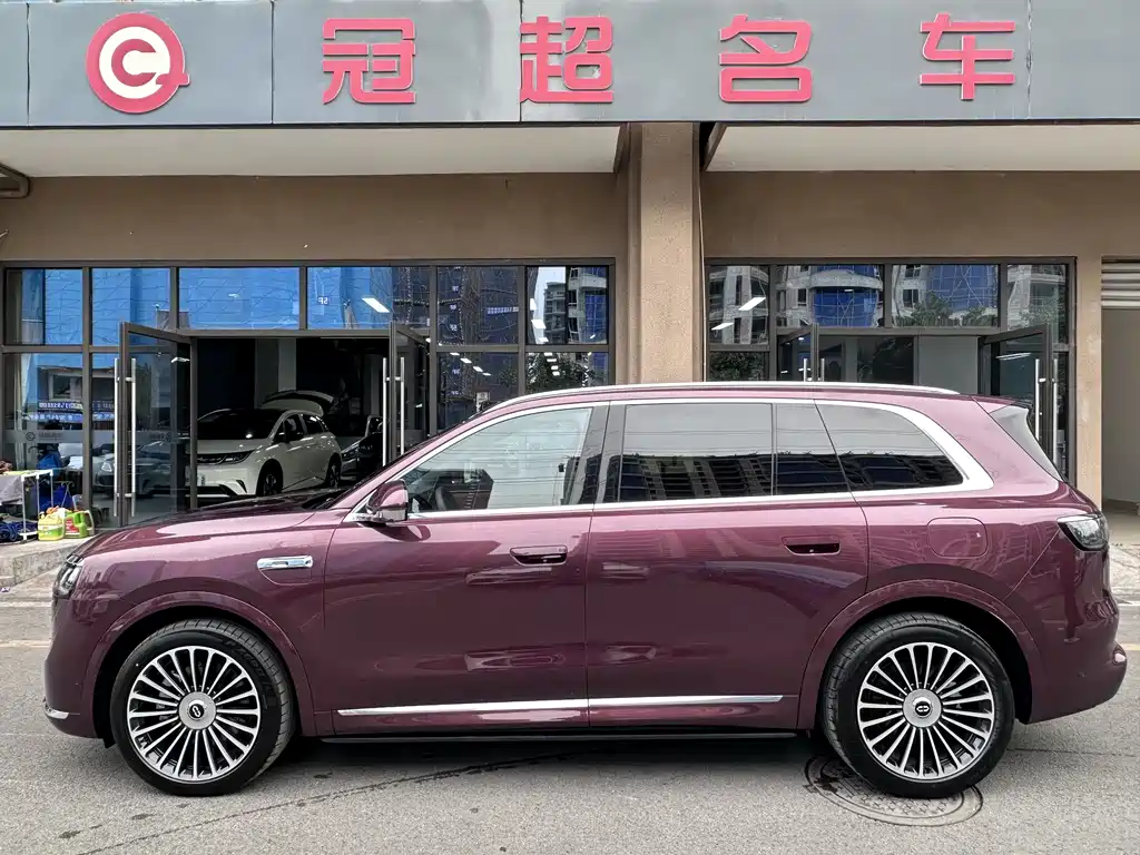 AITO ASK THE WORLD M8