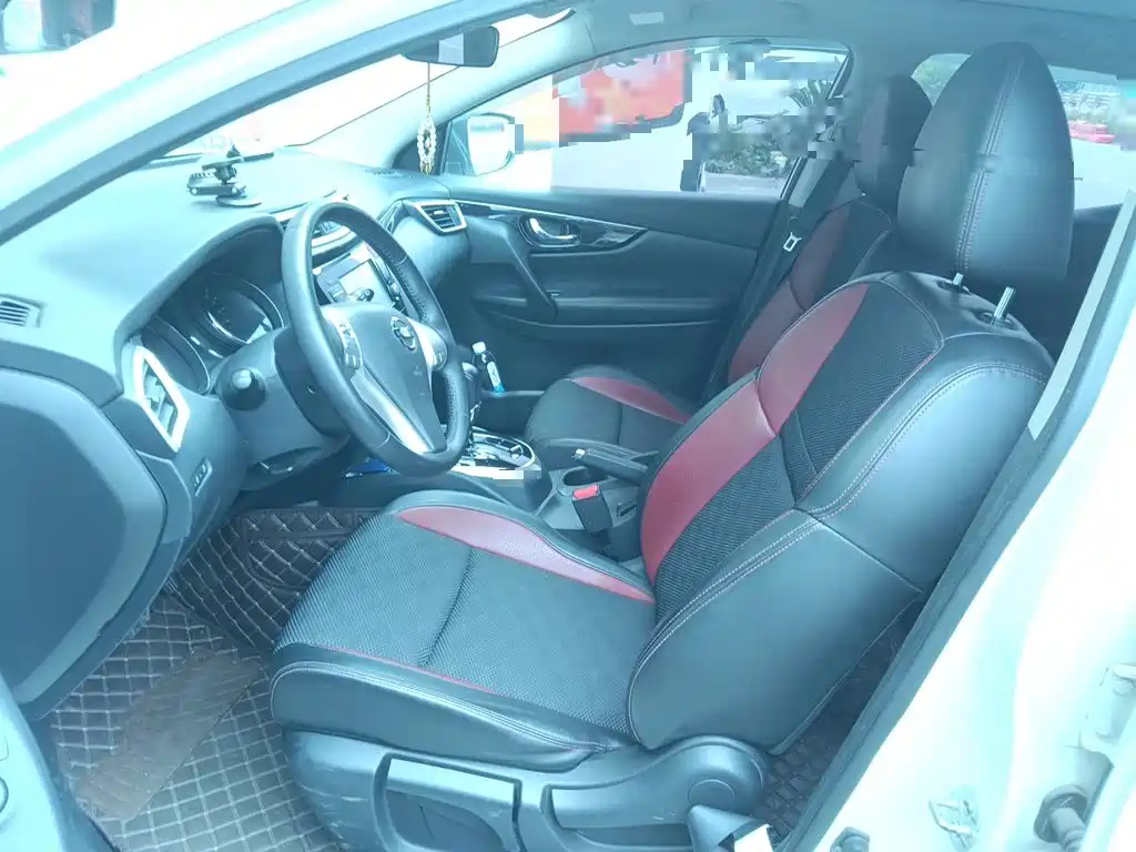Nissan Qashqai — миниатюра 8