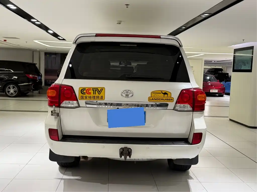 Toyota Land Cruiser 2014 4.0L AT
