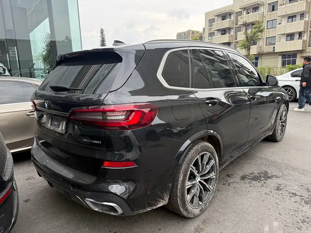 BMW X5 2020 xDrive30i M Sport