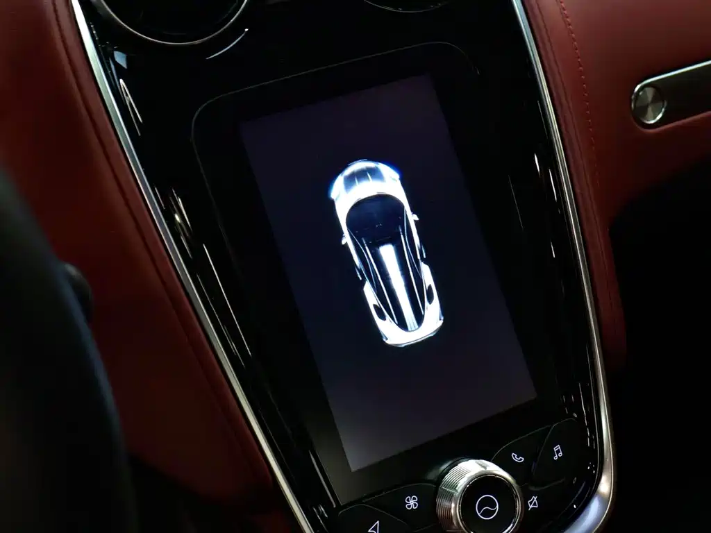 McLaren GT — миниатюра 14
