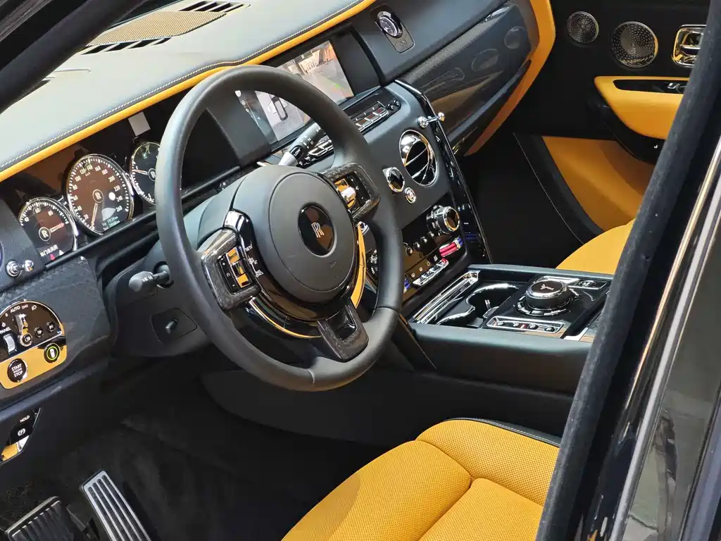 ROLLS-ROYCE CULLINAN