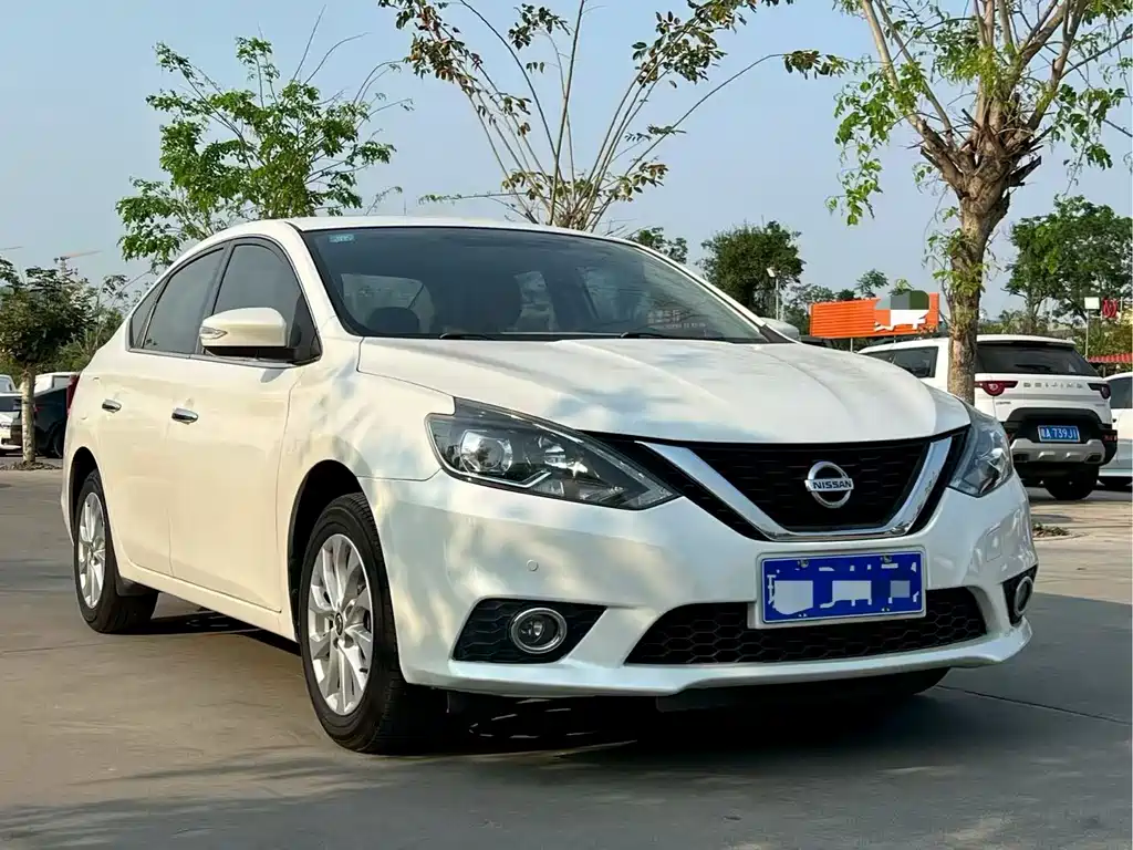 Nissan Sylphy 2019 1.6XV CVT Premium V