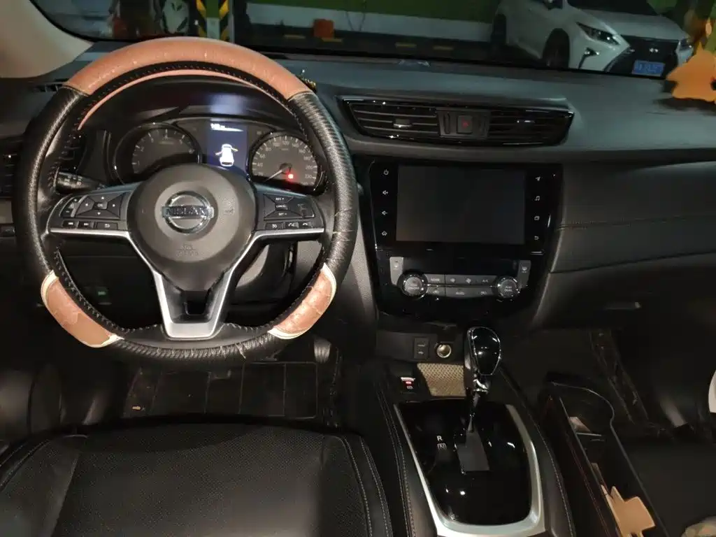 Nissan X-Trail — миниатюра 13
