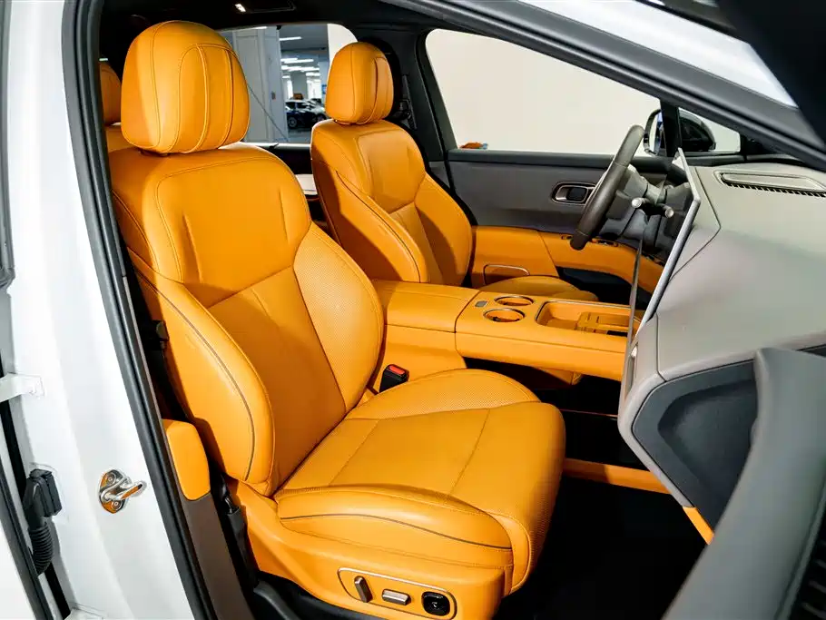 Li Auto Li i8 — миниатюра 21