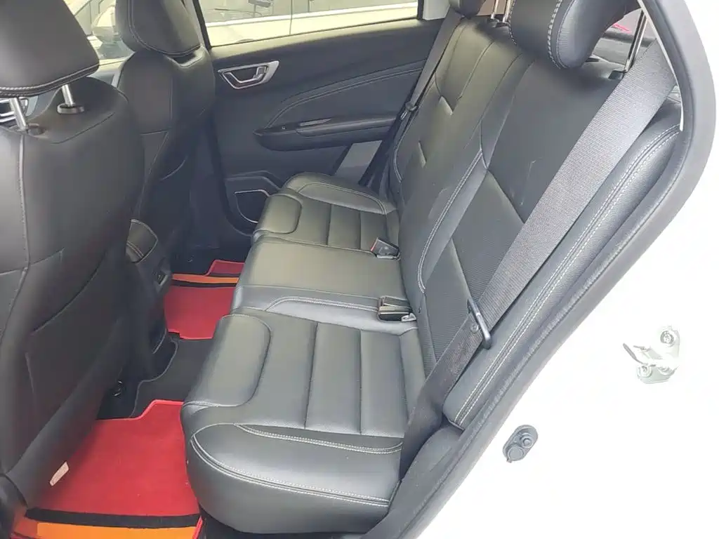 Geely Vision X3 — миниатюра 17