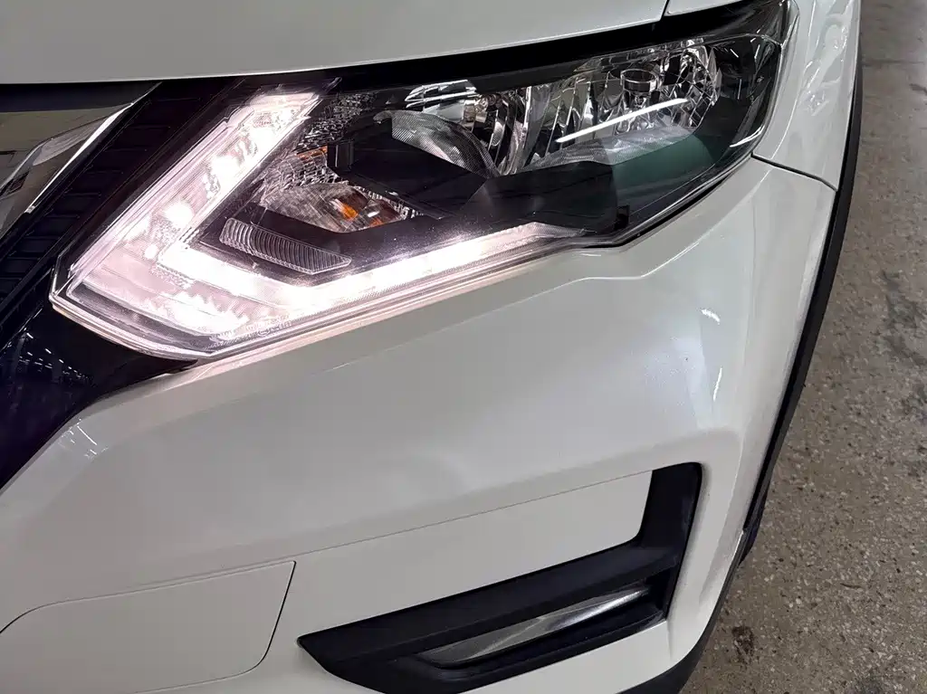Nissan X-Trail — миниатюра 7