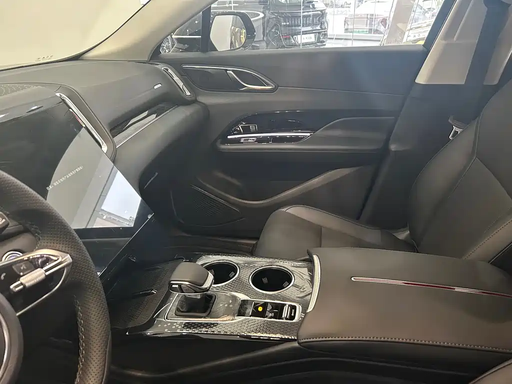 Hongqi HONGQI HS3 PHEV