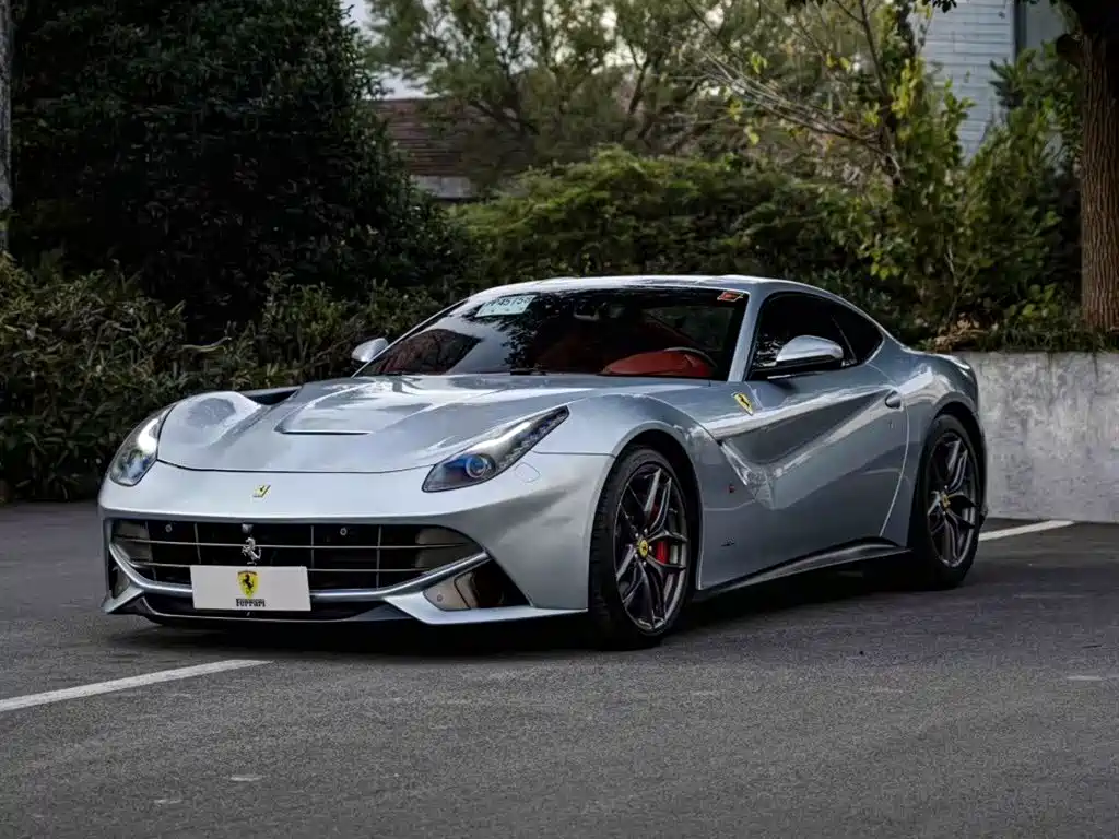 Ferrari F12berlinetta 2014