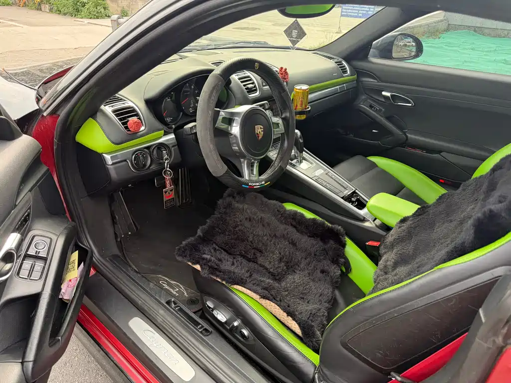 Porsche Cayman 2013 Cayman 2.7L