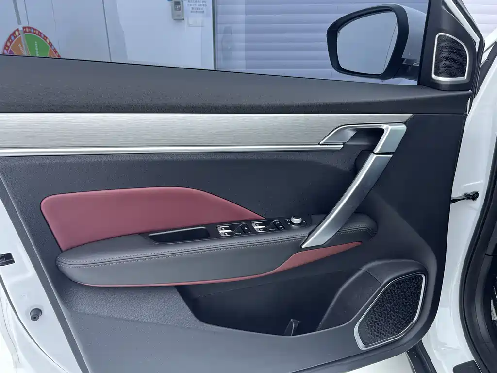 GEELY AUTOMOBILE BINYUE