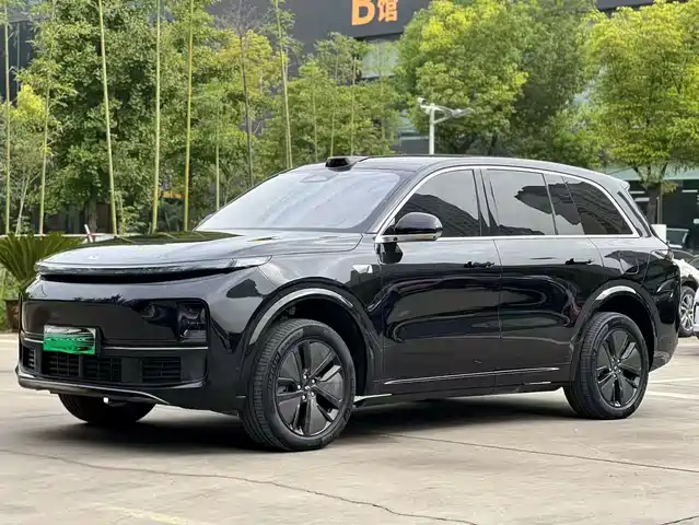 Li Auto IDEAL L8 2024
