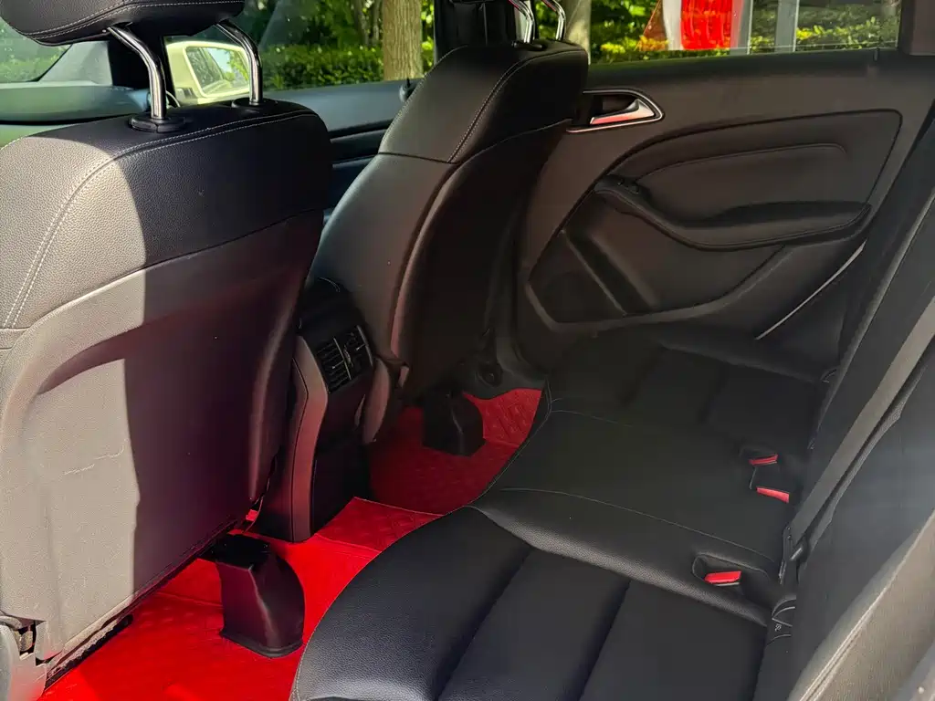 Mercedes-Benz B-Class B 2015 B 200 Fashion
