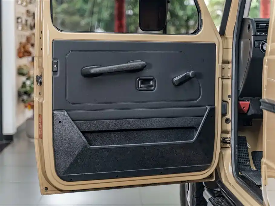 MERCEDES-BENZ G CLASS