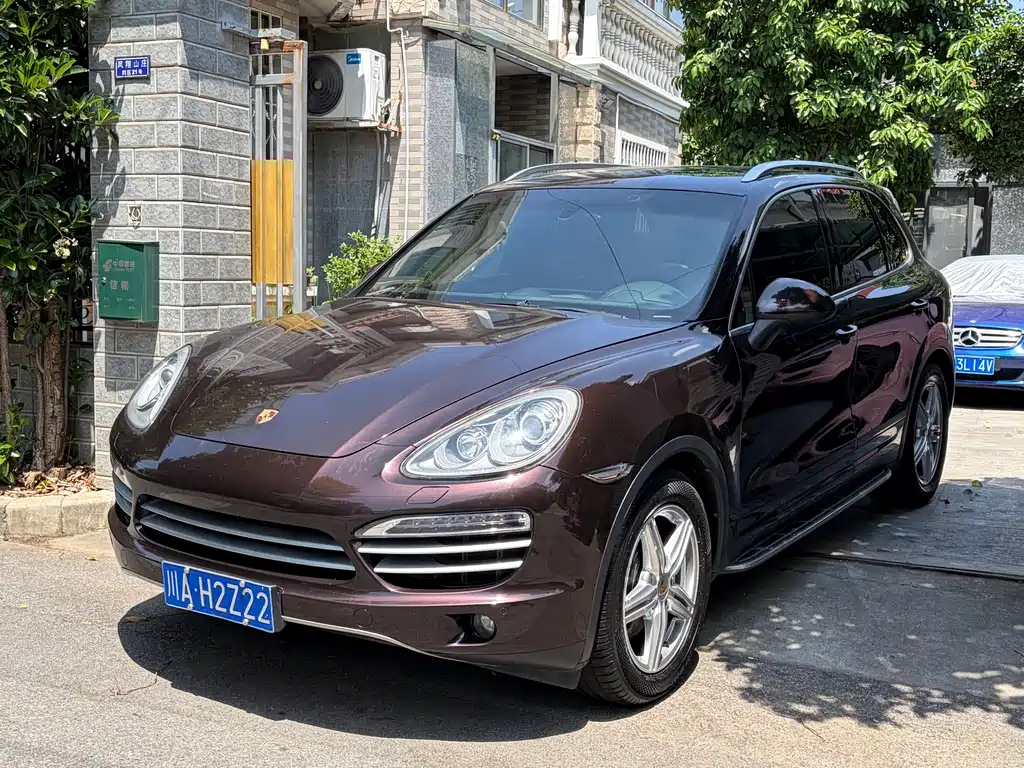 Porsche Cayenne 2014