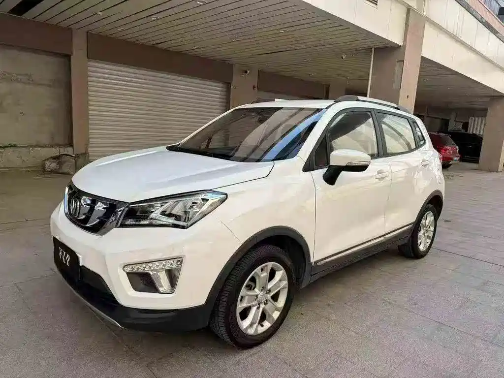 Changan CS15