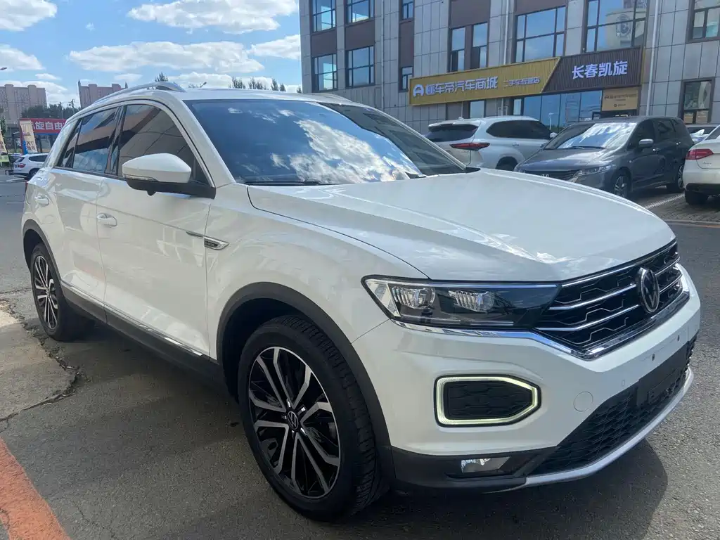 Volkswagen T-Roc — миниатюра 3