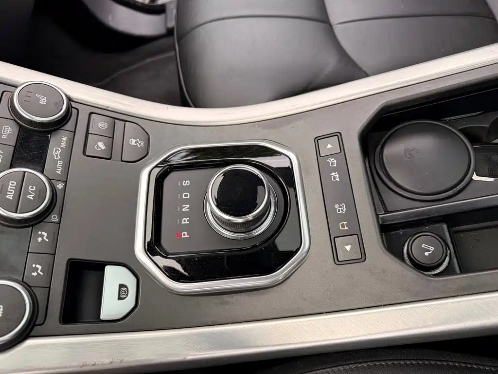 Land Rover Evoque — миниатюра 20