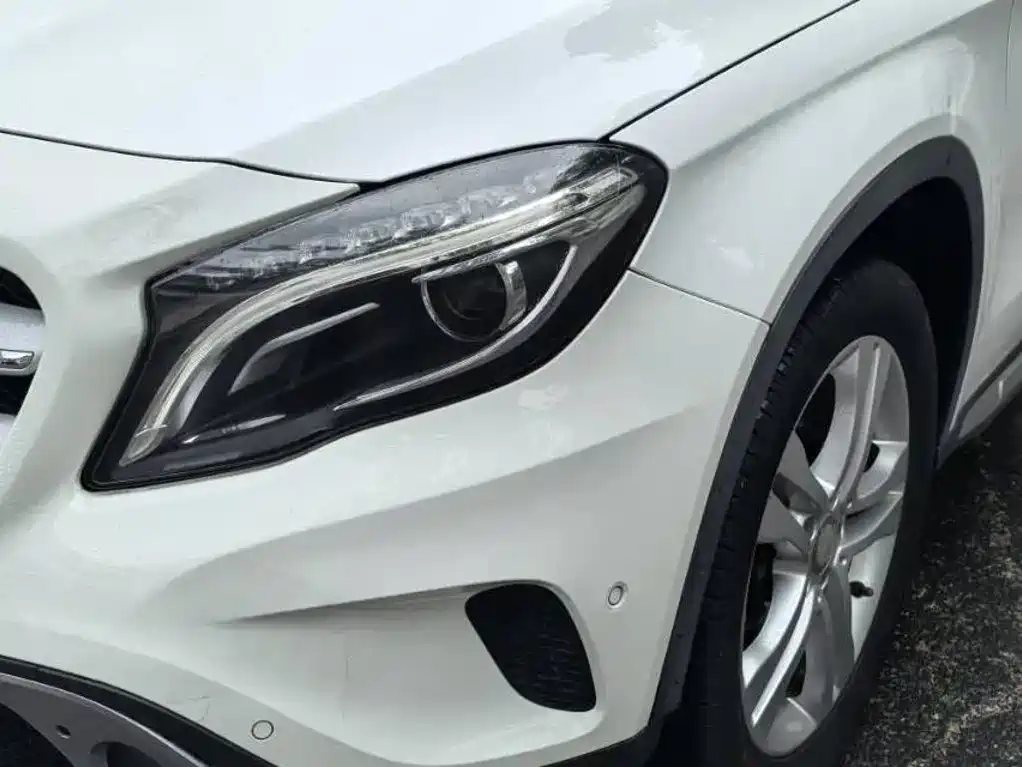 Mercedes-Benz GLA — миниатюра 4