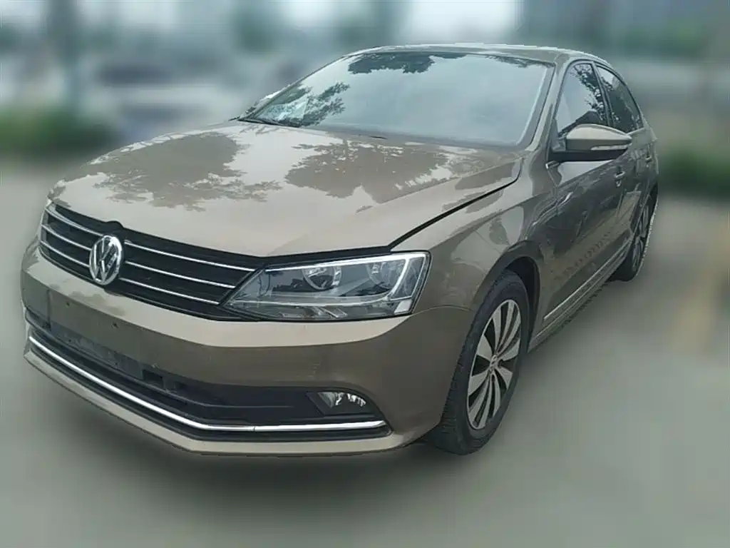Volkswagen Sagitar 2016