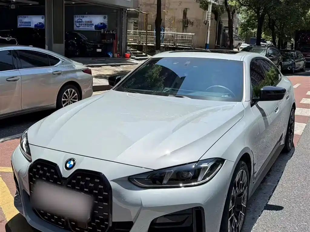 BMW 4 Series 2025
