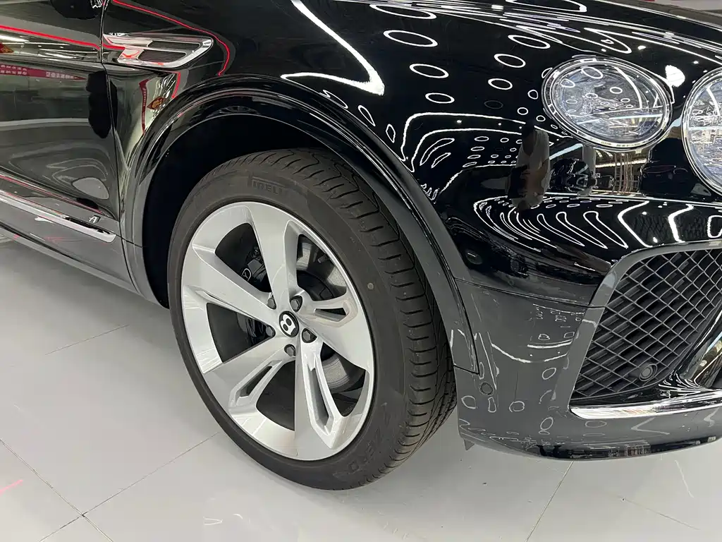 Bentley Bentayga 2024 4.0T V8
