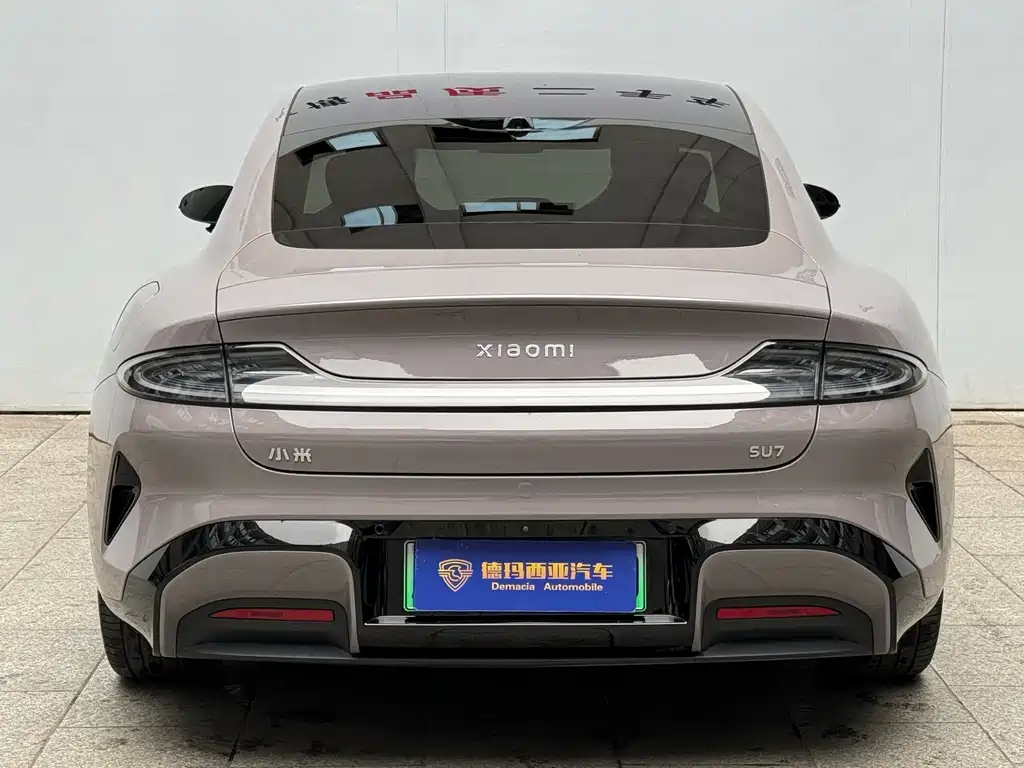 XIAOMI CAR XIAOMI SU7