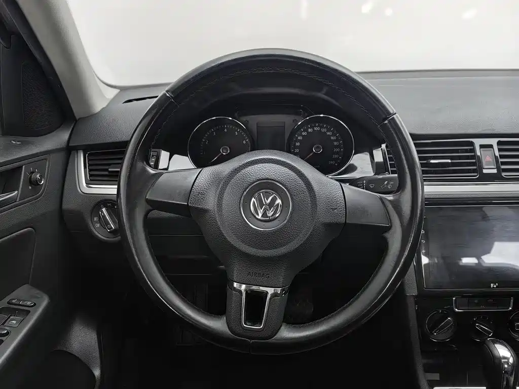 Volkswagen Bora — миниатюра 11