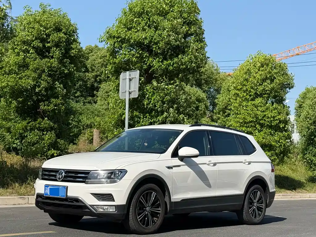 Volkswagen Tiguan L 2021