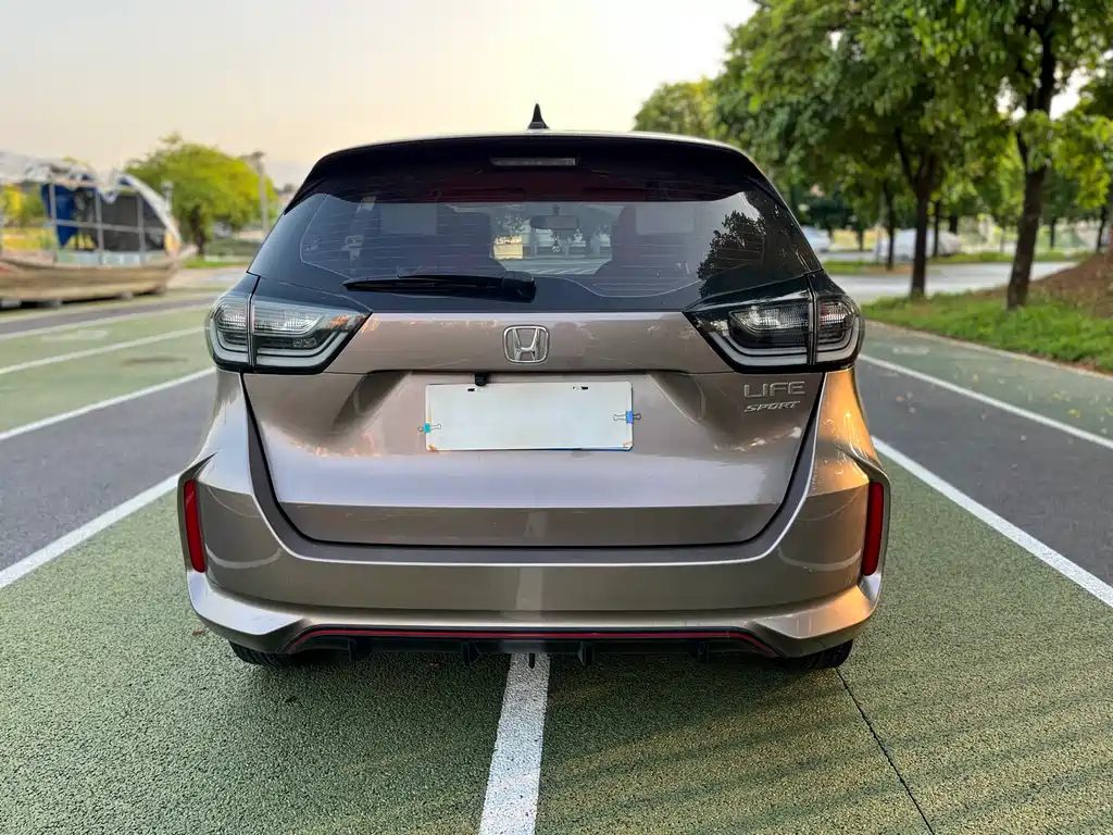 Honda Life — миниатюра 16