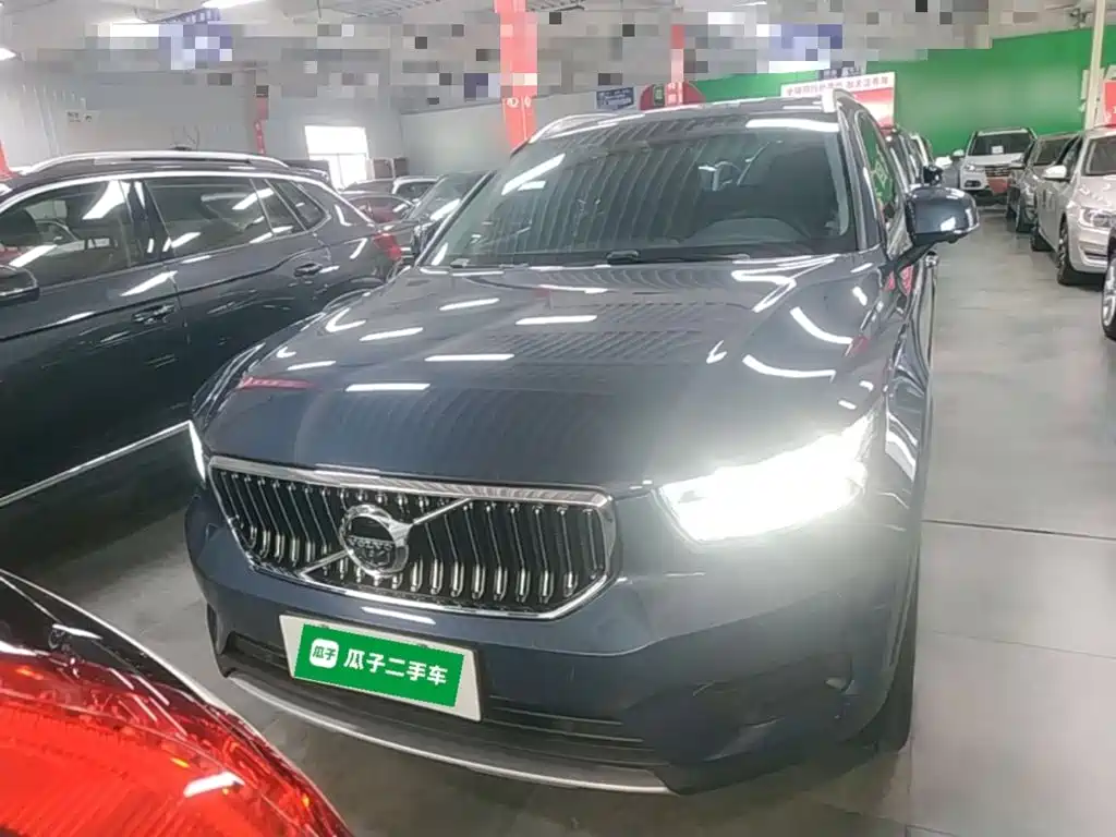 Volvo XC40 — миниатюра 3