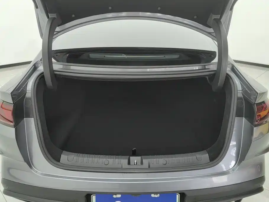BYD Qin L — миниатюра 4