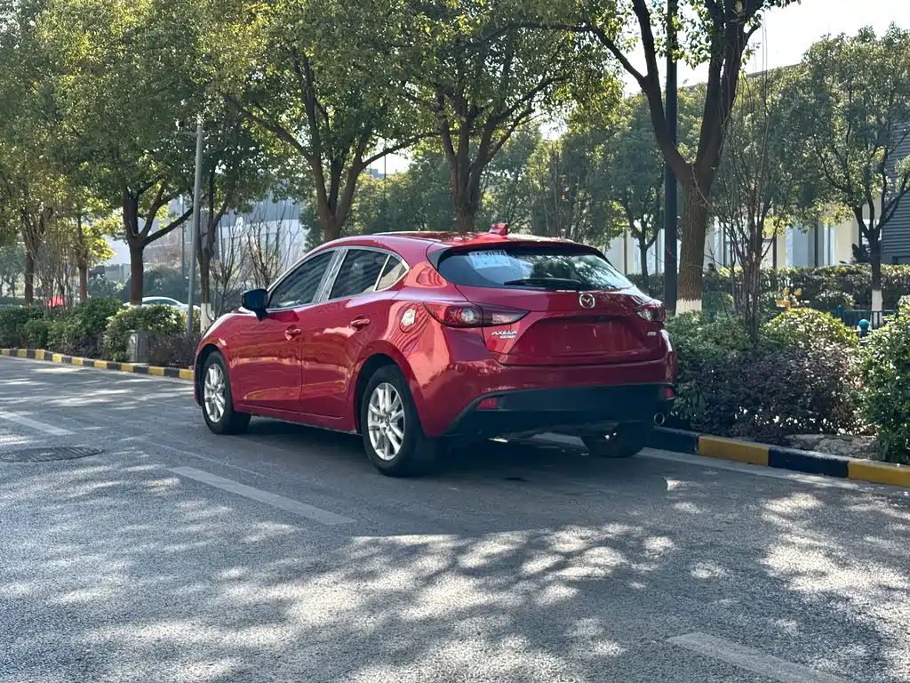 MAZDA 3 ANGKESAILA