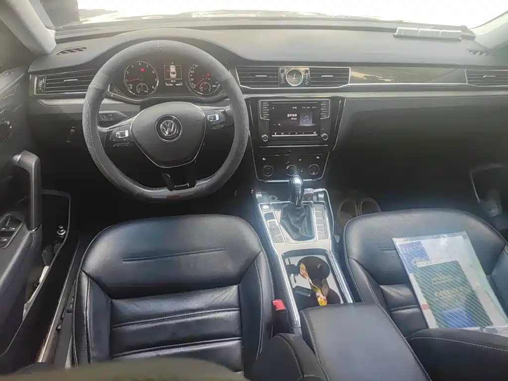 Volkswagen Passat — миниатюра 5