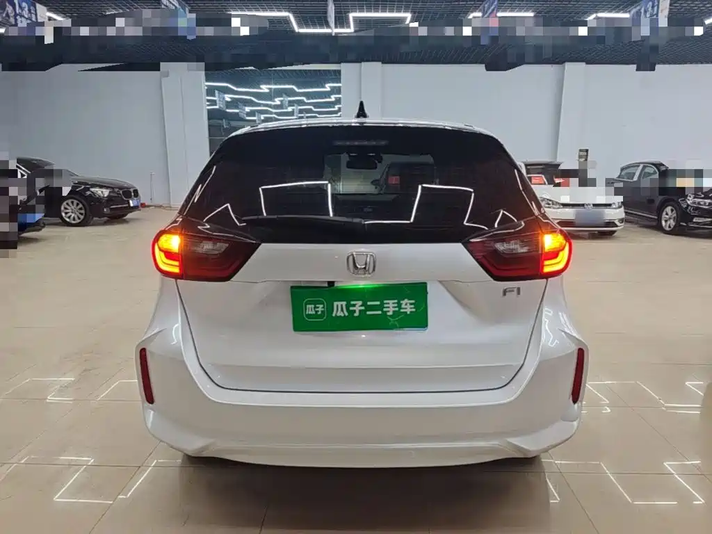 Honda Fit — миниатюра 6
