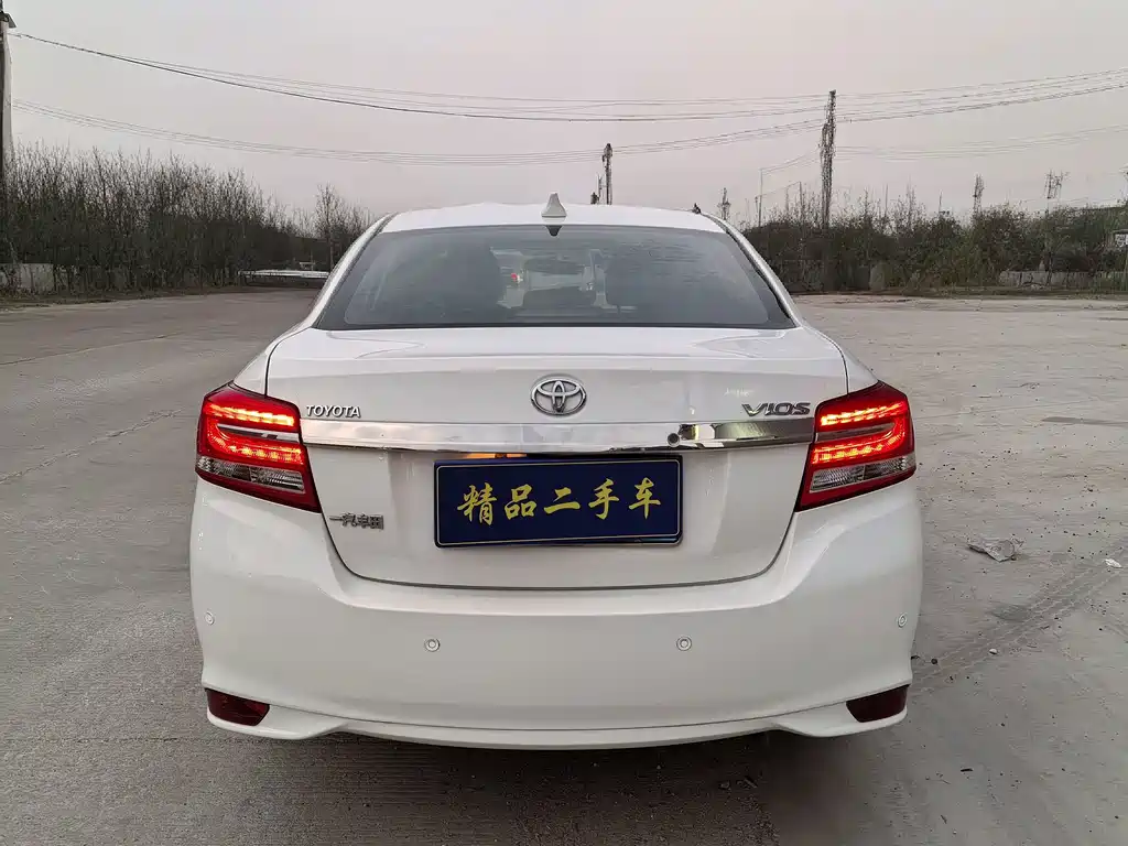 Toyota Vios — миниатюра 7