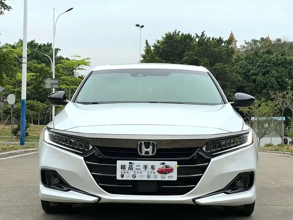 Honda Accord — миниатюра 2