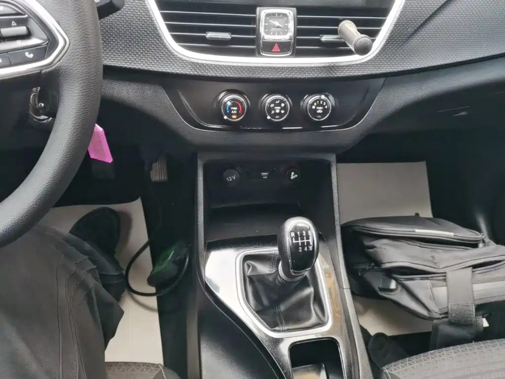 Baojun 730 — миниатюра 14