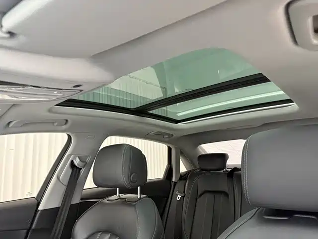 Audi A4L — миниатюра 17