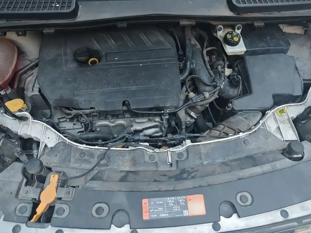 Ford Kuga — миниатюра 16