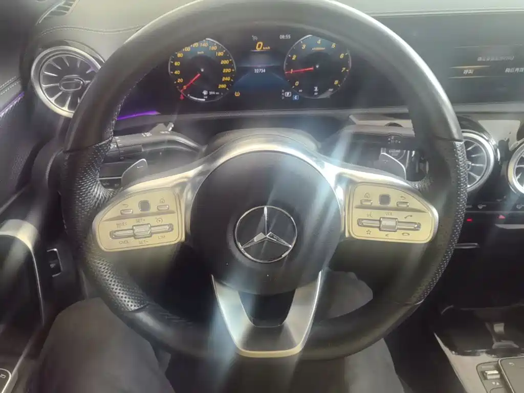 Mercedes-Benz A-Class — миниатюра 11