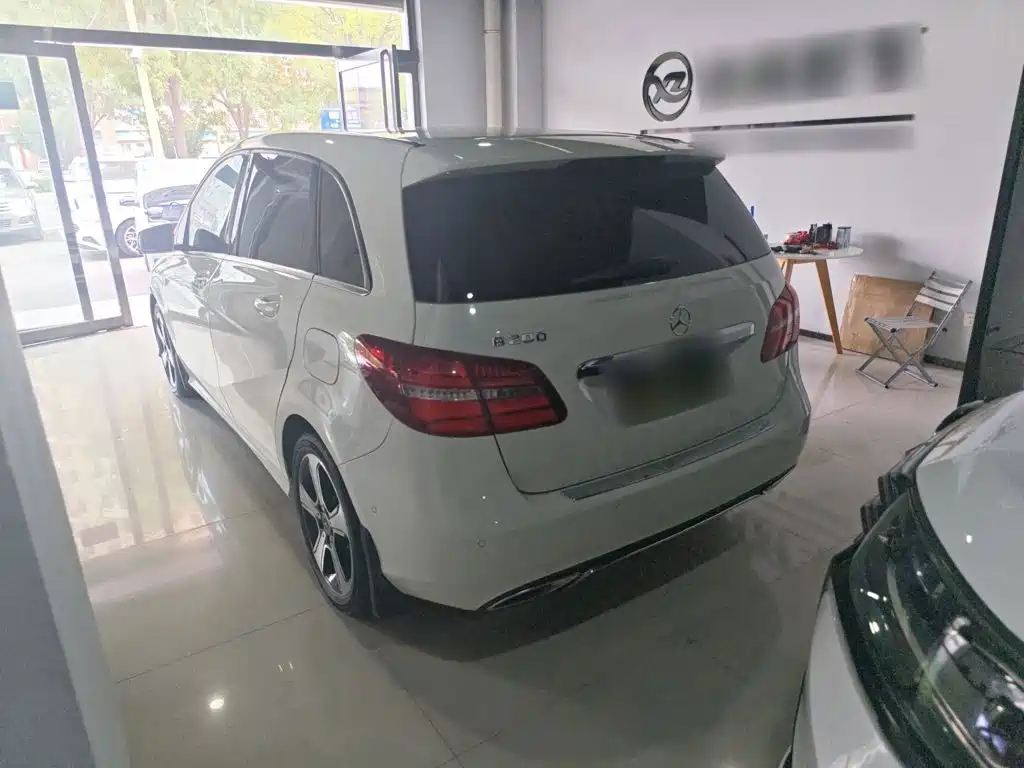 Mercedes-Benz B-Class — миниатюра 5