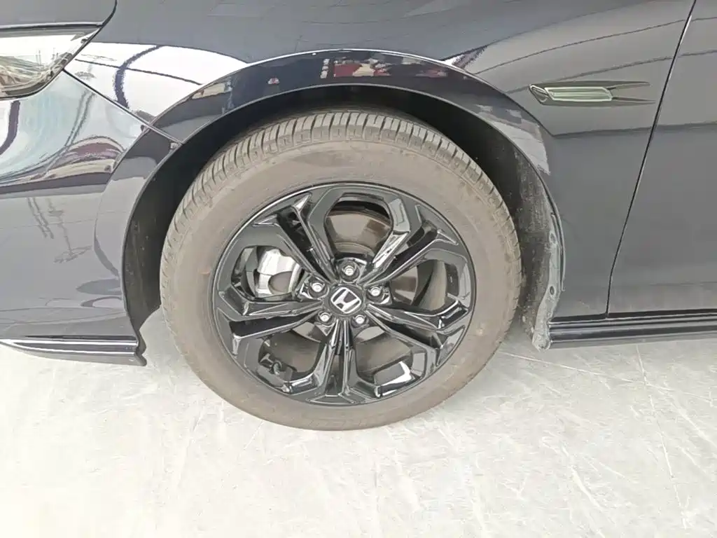 Honda Accord — миниатюра 23