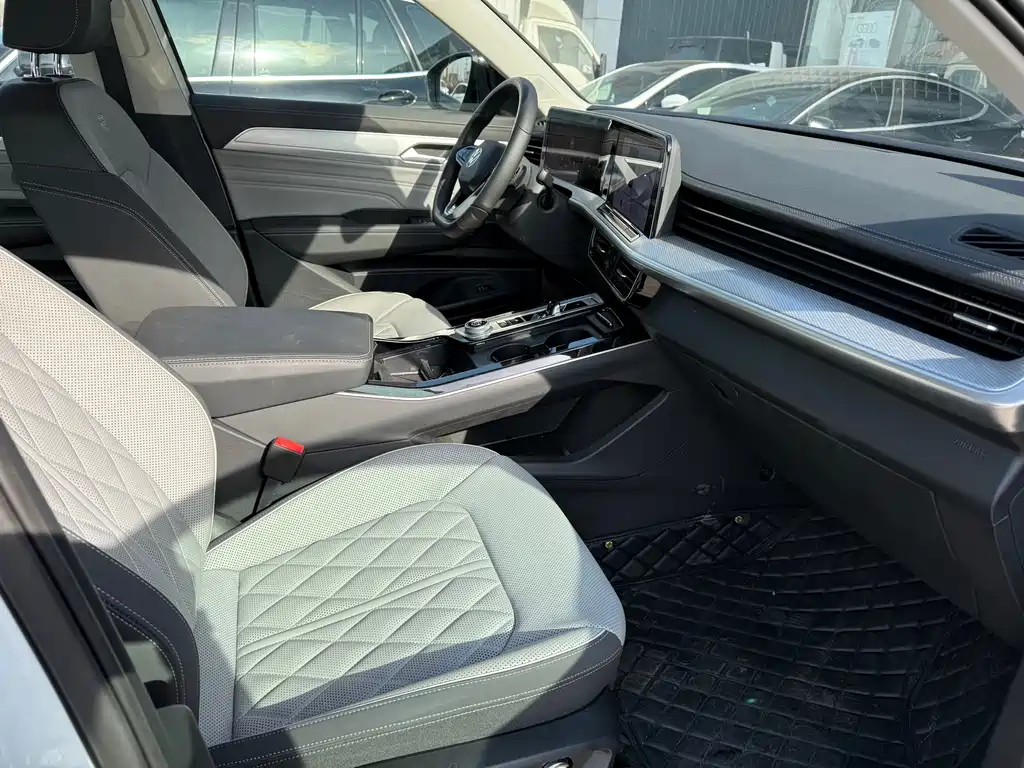 VOLKSWAGEN RANGE PATROL